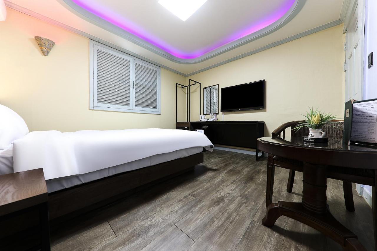 Raemian Motel Chungju Exterior photo